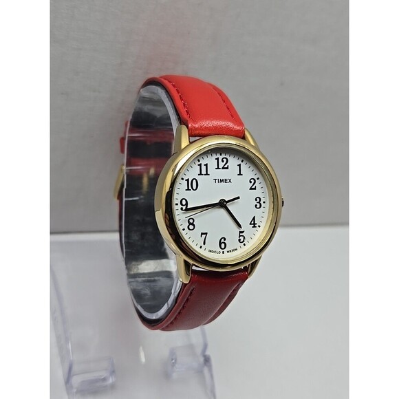 Womens Timex Easy Reader Indiglo Gold Tone 30mm Quartz Watch New Battery WR 30M - Picture 4 of 14